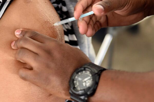 COVID-19: How to respond to vaccine hesitancy